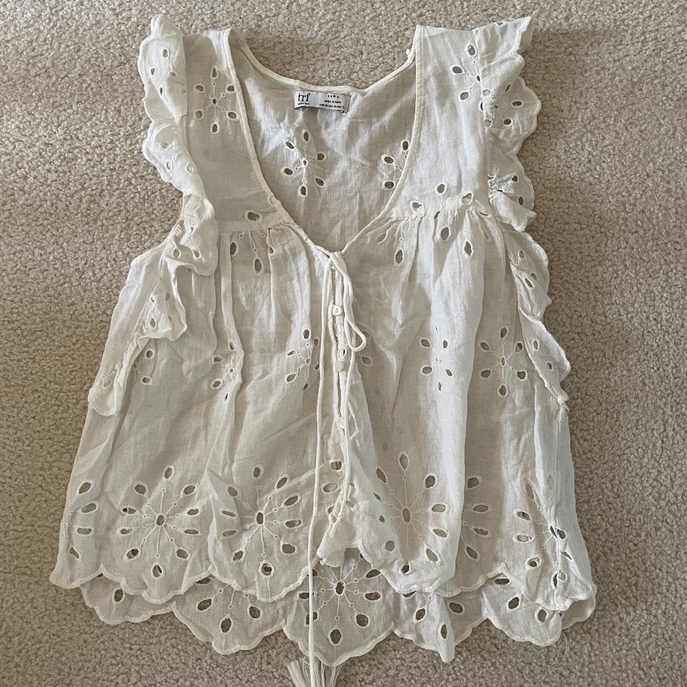 dainty white top